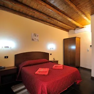 Piccolo Hotel